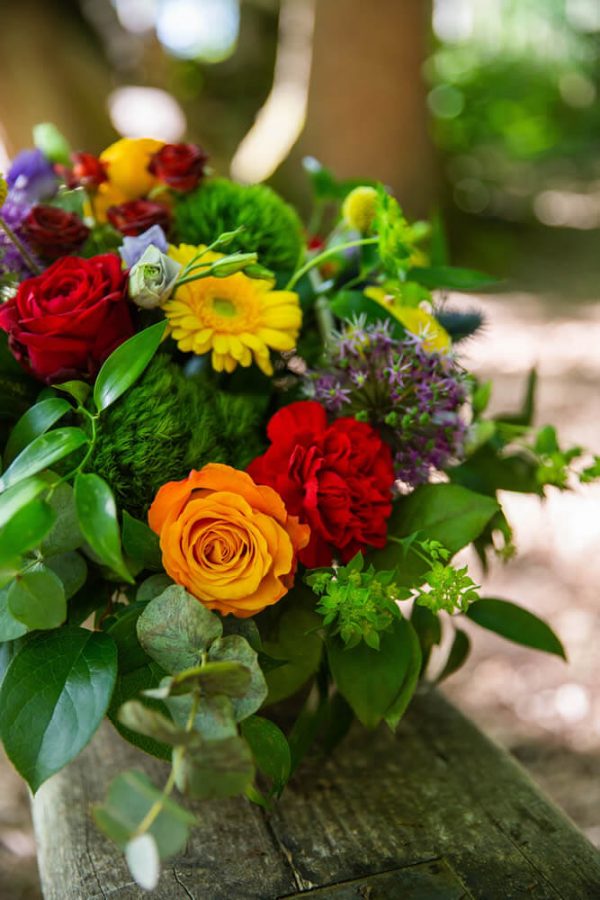 Little-Tin-Shed-Wedding-Funeral-flowers-Essex-sympathy-basket
