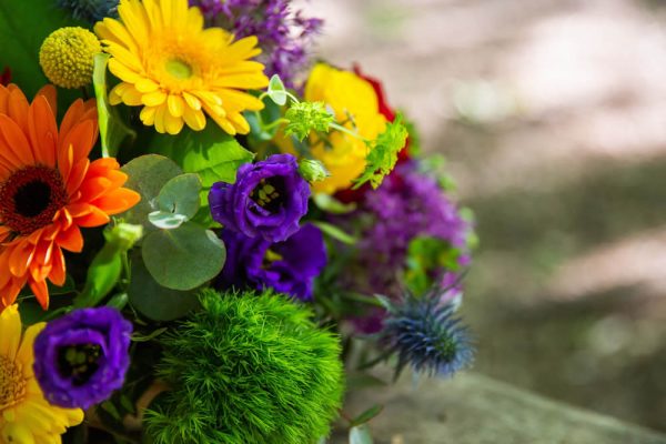 Little-Tin-Shed-Funeral-flowers-Essex-posy