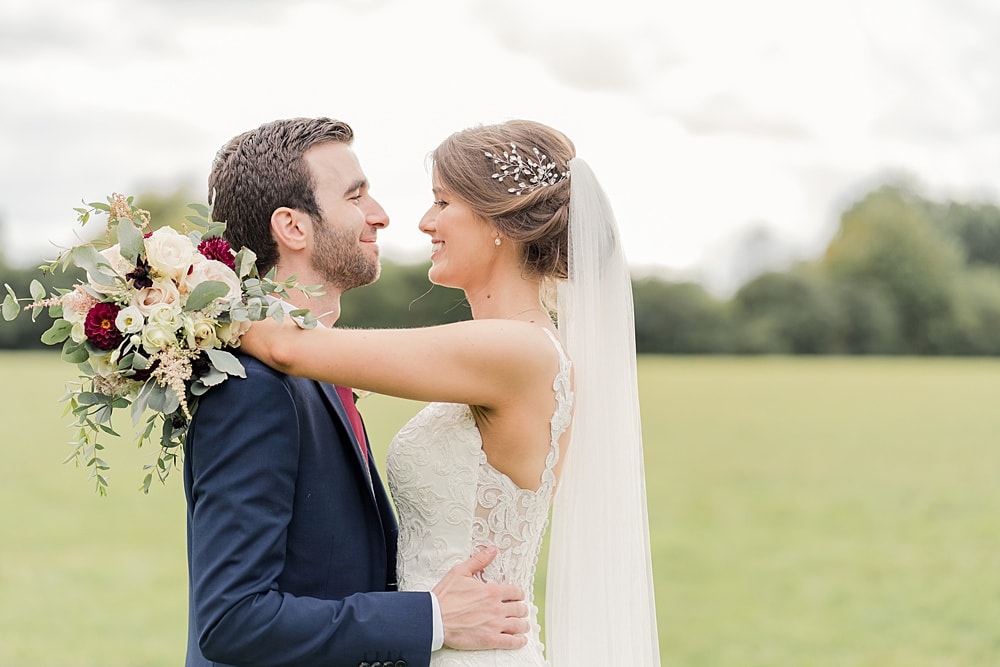 Little-Tin-shed-wedding-flowers