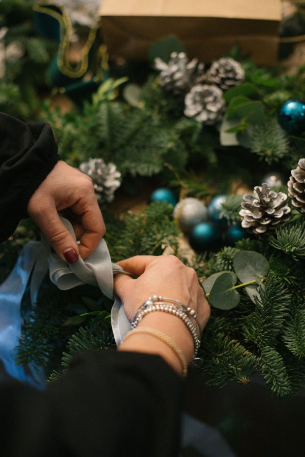 Little-Tin-Shed-Christmas-wreath-making-workshop