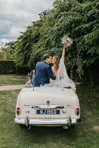 The Great Lodge Wedding Flowers