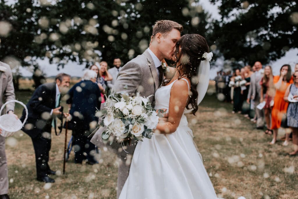 Laura Jane + Sam | Blake Hall wedding flowers, Photographed by Sally Rawlins photography, Flowers by Little Tin Shed.