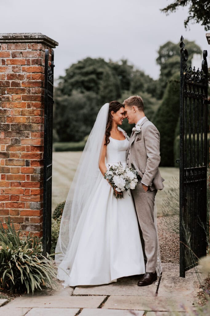 Laura Jane + Sam | Blake Hall