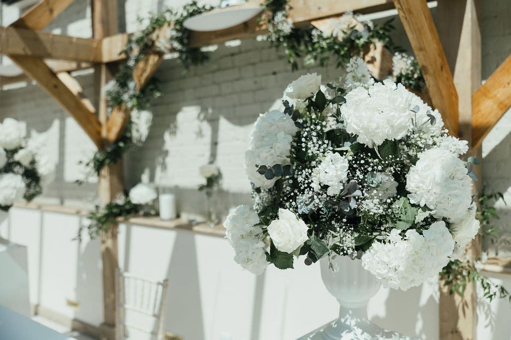 GaynesParkwedding wedding flowersbyLittleTinShed PhotographyJuliaandyou