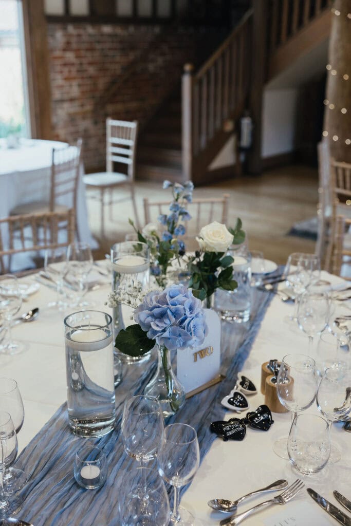 GaynesParkwedding wedding flowersbyLittleTinShed PhotographyJuliaandyou