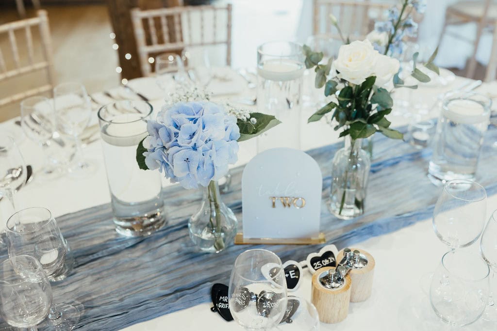 Gaynes Park Summer wedding flowers