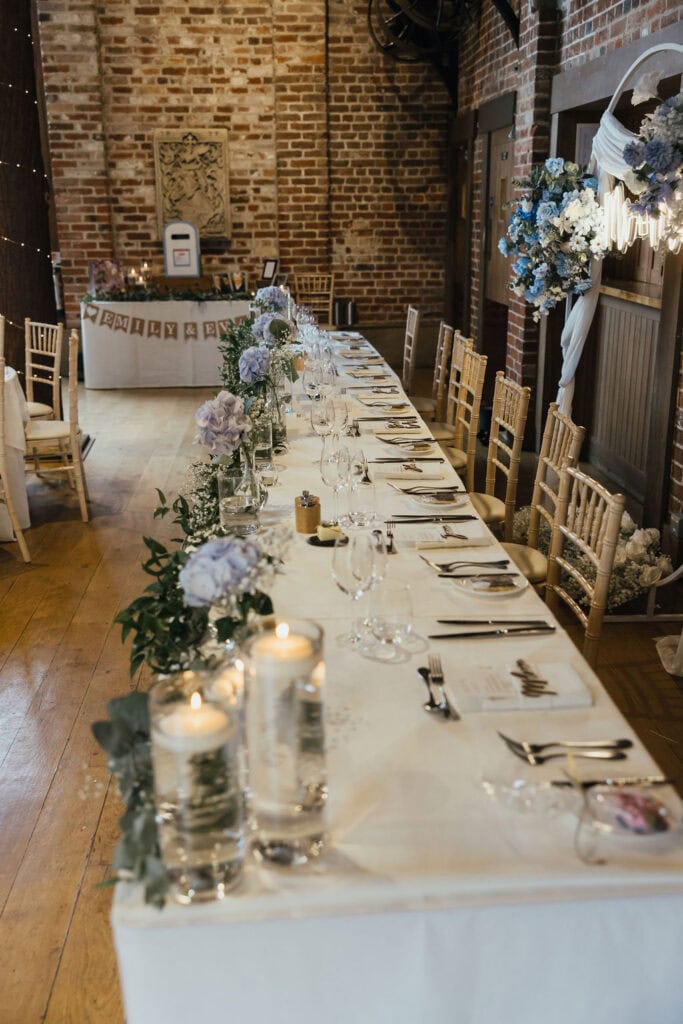 GaynesParkwedding wedding flowersbyLittleTinShed PhotographyJuliaandyou