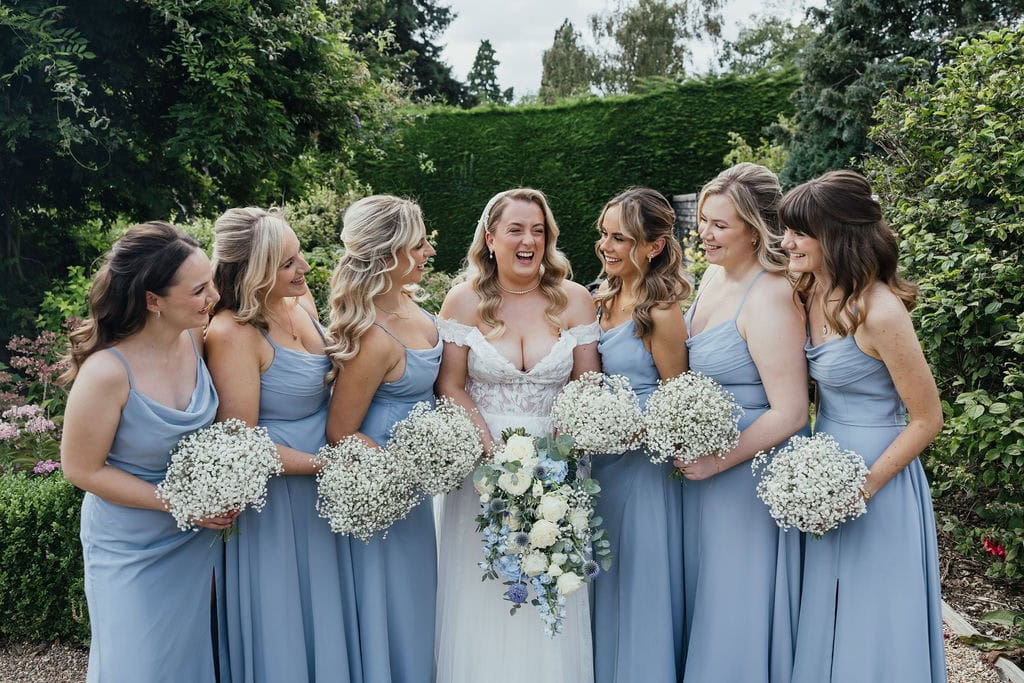 GaynesParkwedding wedding flowersbyLittleTinShed PhotographyJuliaandyou