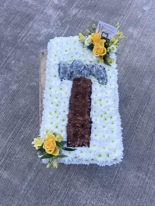 Hammer funeral flower tribute
