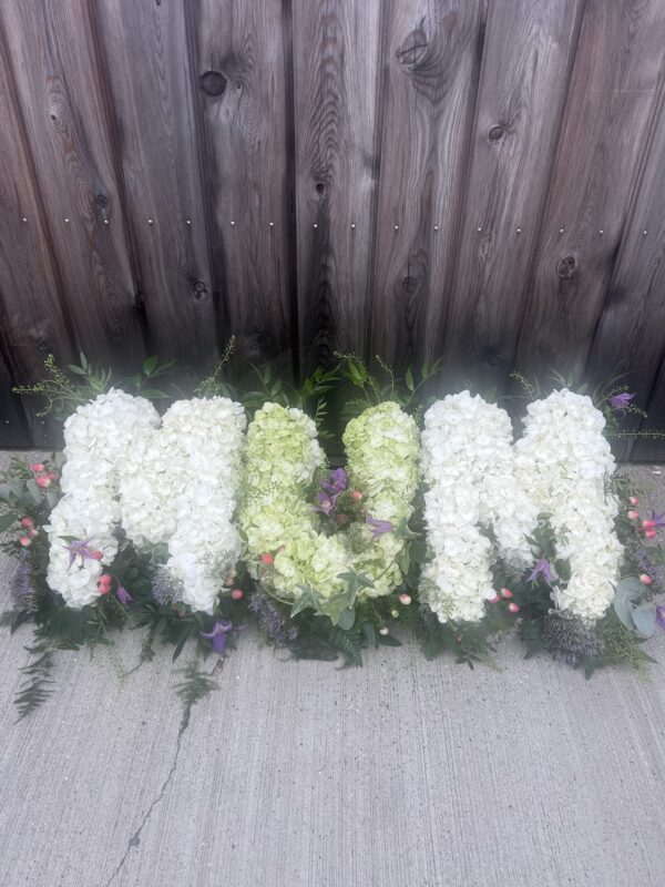 Mum funeral flower tribute