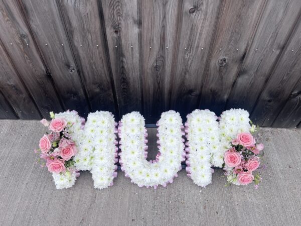 Mum funeral flower tribute pink