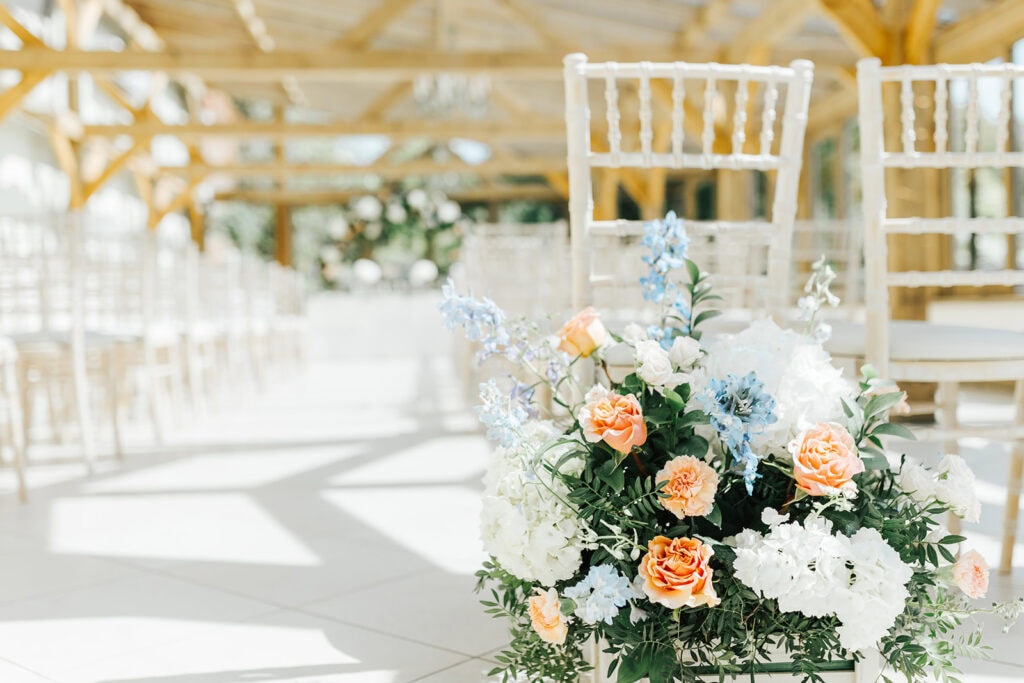 Gaynes Park Spring Wedding flowers