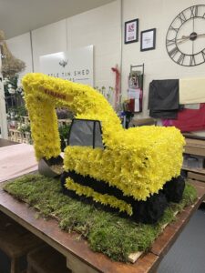 Yellow Tractor ()