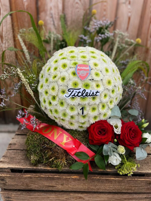 Golf Ball funeral flower tribute